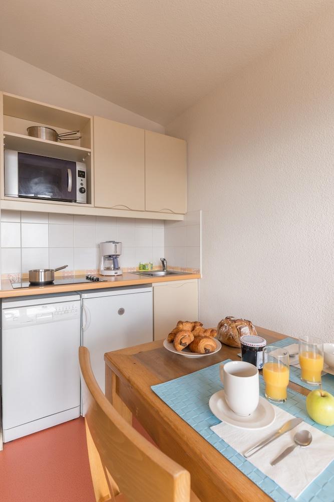 Pierre & Le Pedrou Aparthotel Font-Romeu-Odeillo-Via