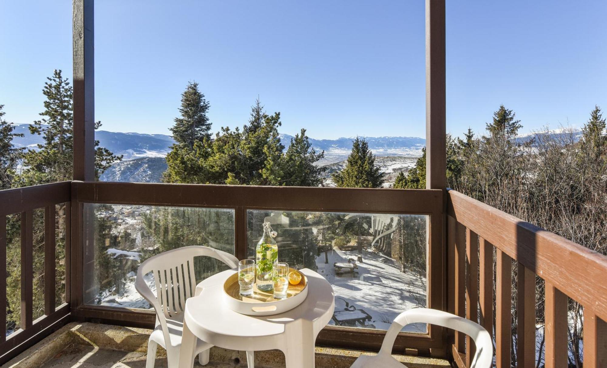Aparthotel Pierre & Le Pedrou Font-Romeu-Odeillo-Via