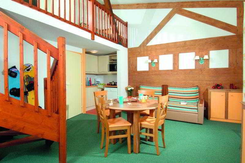 Pierre & Le Pedrou Aparthotel Font-Romeu-Odeillo-Via